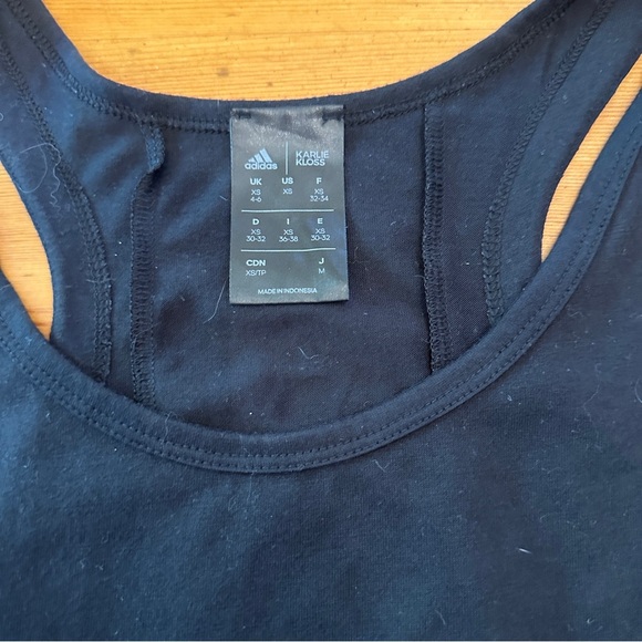 Karlie Kloss Adidas black racer back tank - Picture 2 of 8